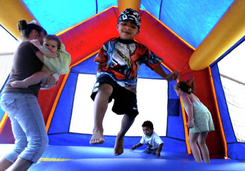 Bouncy Houses for Birthday Parties in Central Texas: What You Need to Know